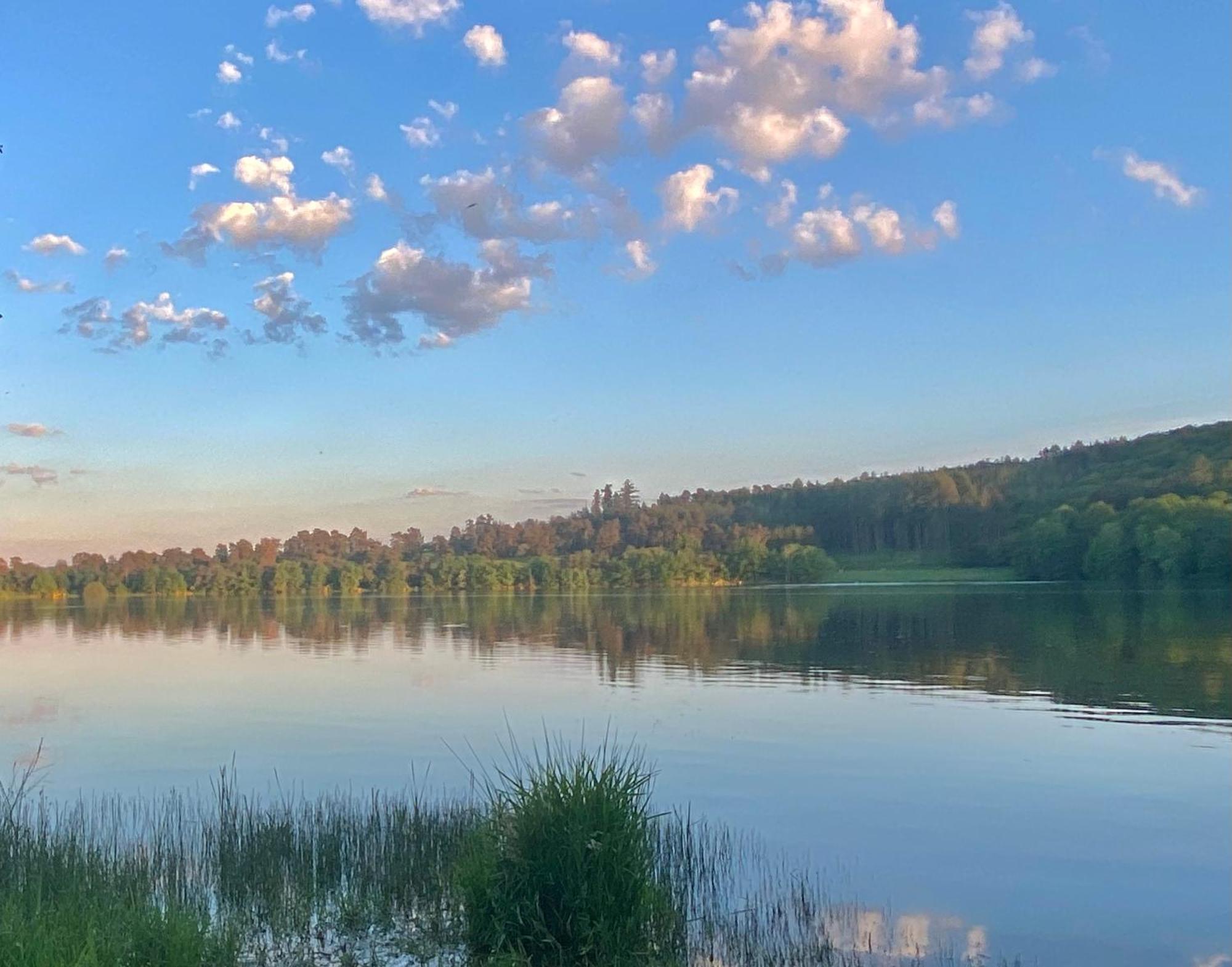 Fruehstueckspension Zur Krone Bad Endbach Bagian luar foto